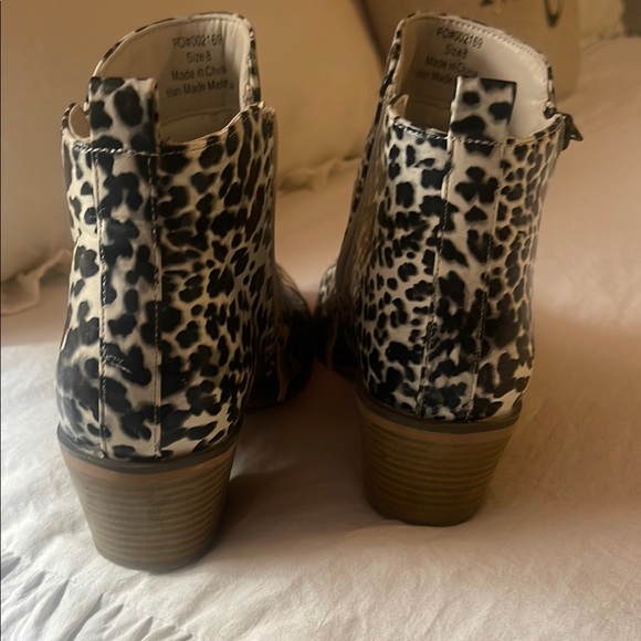 Leopard Print Ankle Boots - Picture 2 of 5